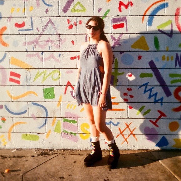 Meet your Posher, Cassie - Picture 3 of 5